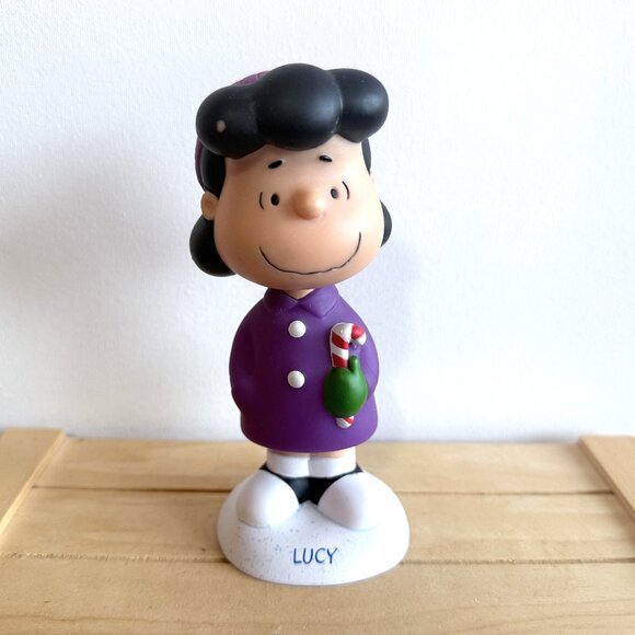 Funko Charlie Brown Christmas : Lucy Bobble-Head - Picture 1 of 10